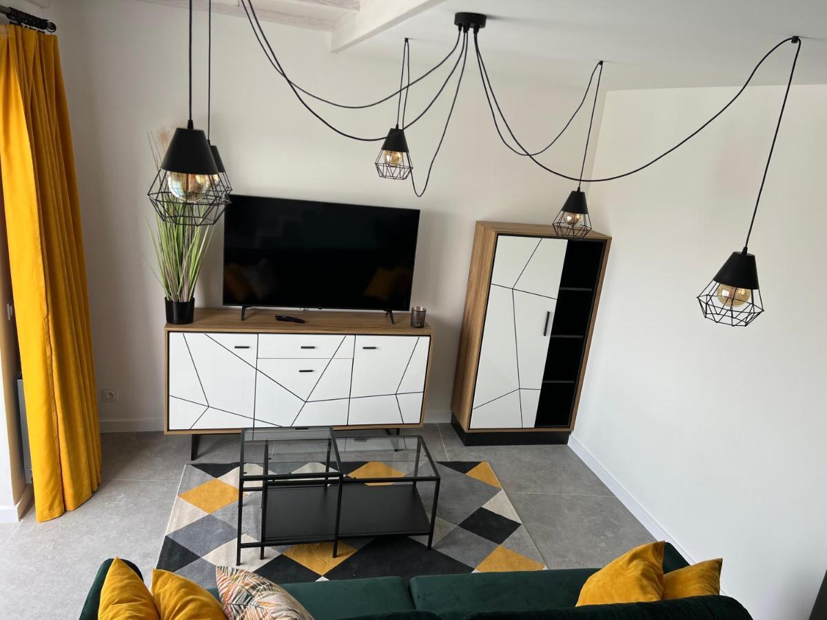 Apartament Premium Ze Zlota Wanna W Sypialni Widok Na Morze Dyskretny Taras Z Lozkiem - Baltyckie Sarbinowo 18 Eksteriør billede